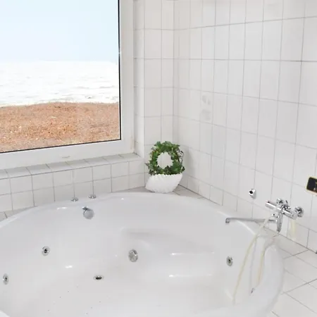 Дом отдыха Sandnaeshagevej Frostrup Iv Frostrup